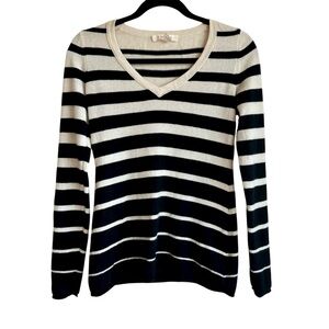Cashmere Black & White Striped V-Neck Sweater Size S